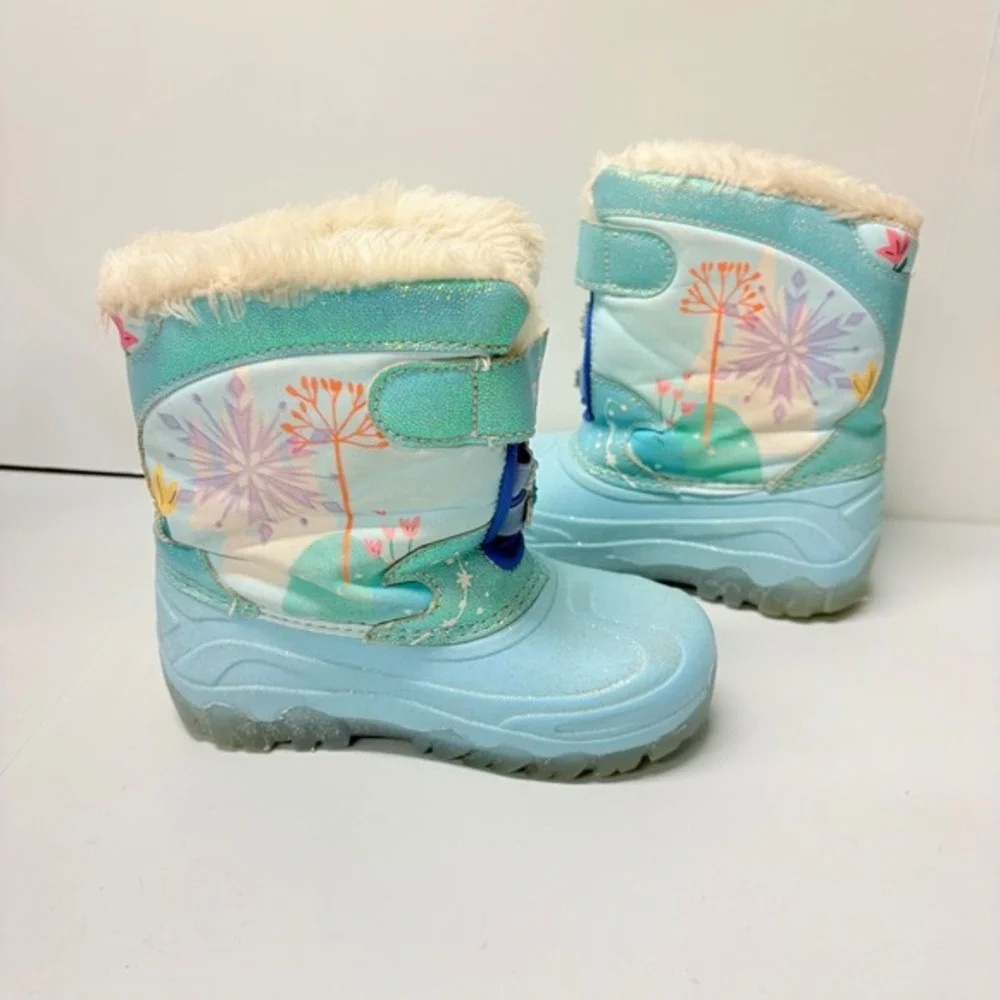 Frozen disney snow